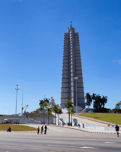 Visit Plaza de la Revolucion 